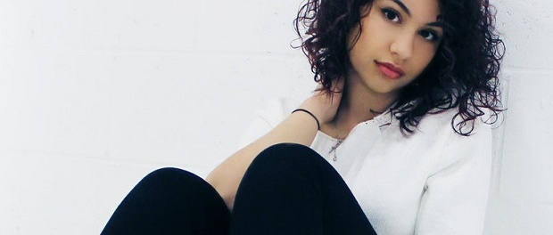 alessia_v4_wide-7b59e1253cdb18cbf89c76089bd567822de0b8fe-s900-c85