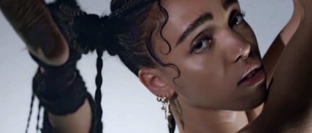 fka-twigs-pendulum-e1421337192774