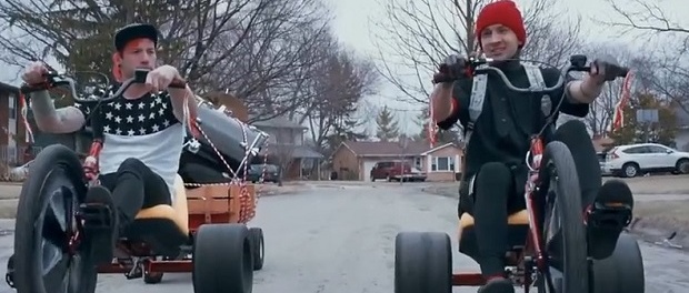 twenty-one-pilots-stressed-out-official-video