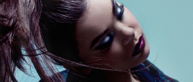 hailee-steinfeld-rock-bottom-compressed