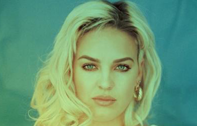 แปลเพลง ALARM – ANNE-MARIE | แปลเพลง แปลเพลงสากล แปลเพลงภาษาอังกฤษ