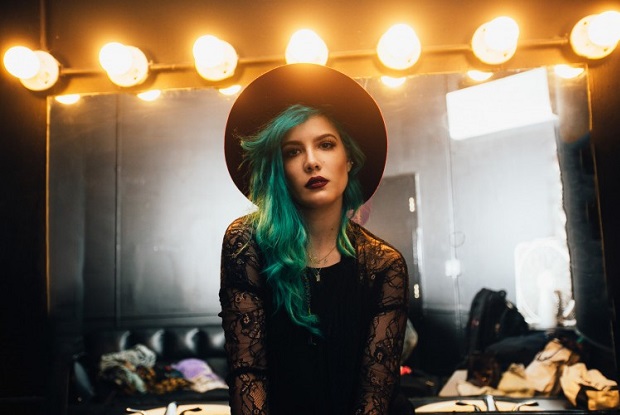 แปลเพลง Trouble – Halsey | แปลเพลง แปลเพลงสากล แปลเพลงภาษาอังกฤษ