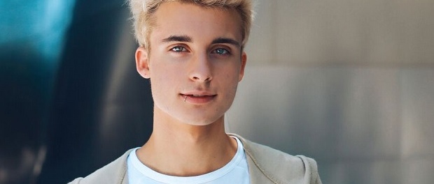 chris-facts