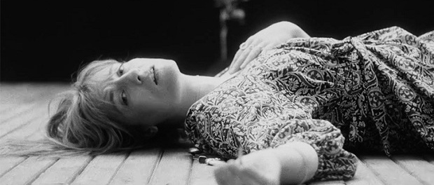 florence-and-the-machine-sky-full-of-song