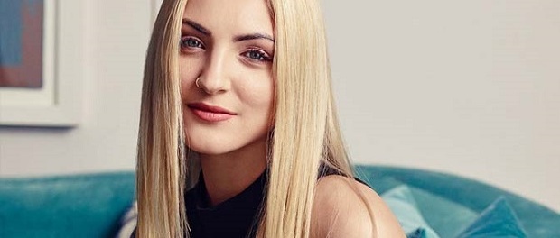 julia-michaels