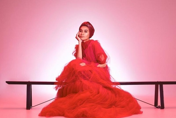 แปลเพลง Pink Youth – Yuna, Little Simz