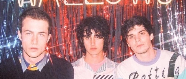 wallows