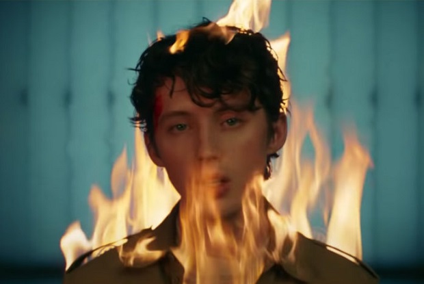 แปลเพลง Easy – Troye Sivan