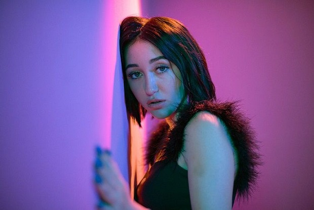 แปลเพลง For Once in My LIfe – Noah Cyrus | เพลงไทย