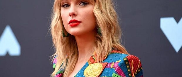 taylor swift 4