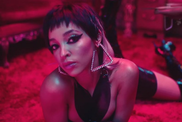 แปลเพลง Rascal (Superstar) – Tinashe