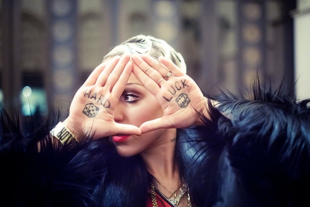 แปลเพลง Living Out Loud – Brooke Candy Ft. Sia