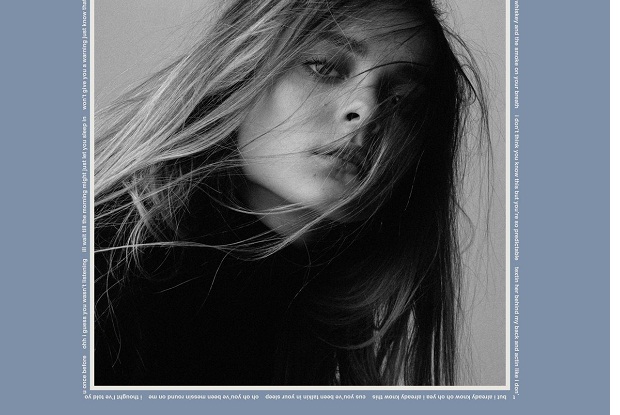 แปลเพลง Sleep Talking – Charlotte Lawrence