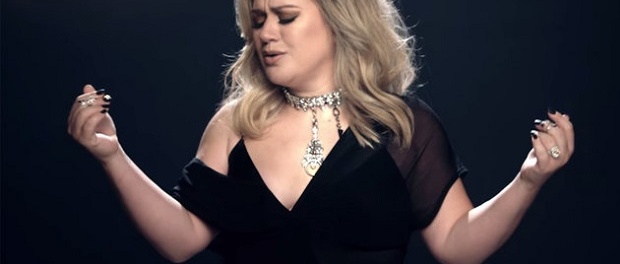 Kelly-Clarkson