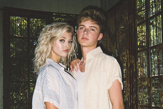 แปลเพลง Million Ways – HRVY